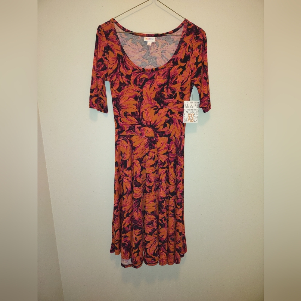 LulaRoe Nicole - XS (2-4) Black/Reddish Brown Geometric Pattern